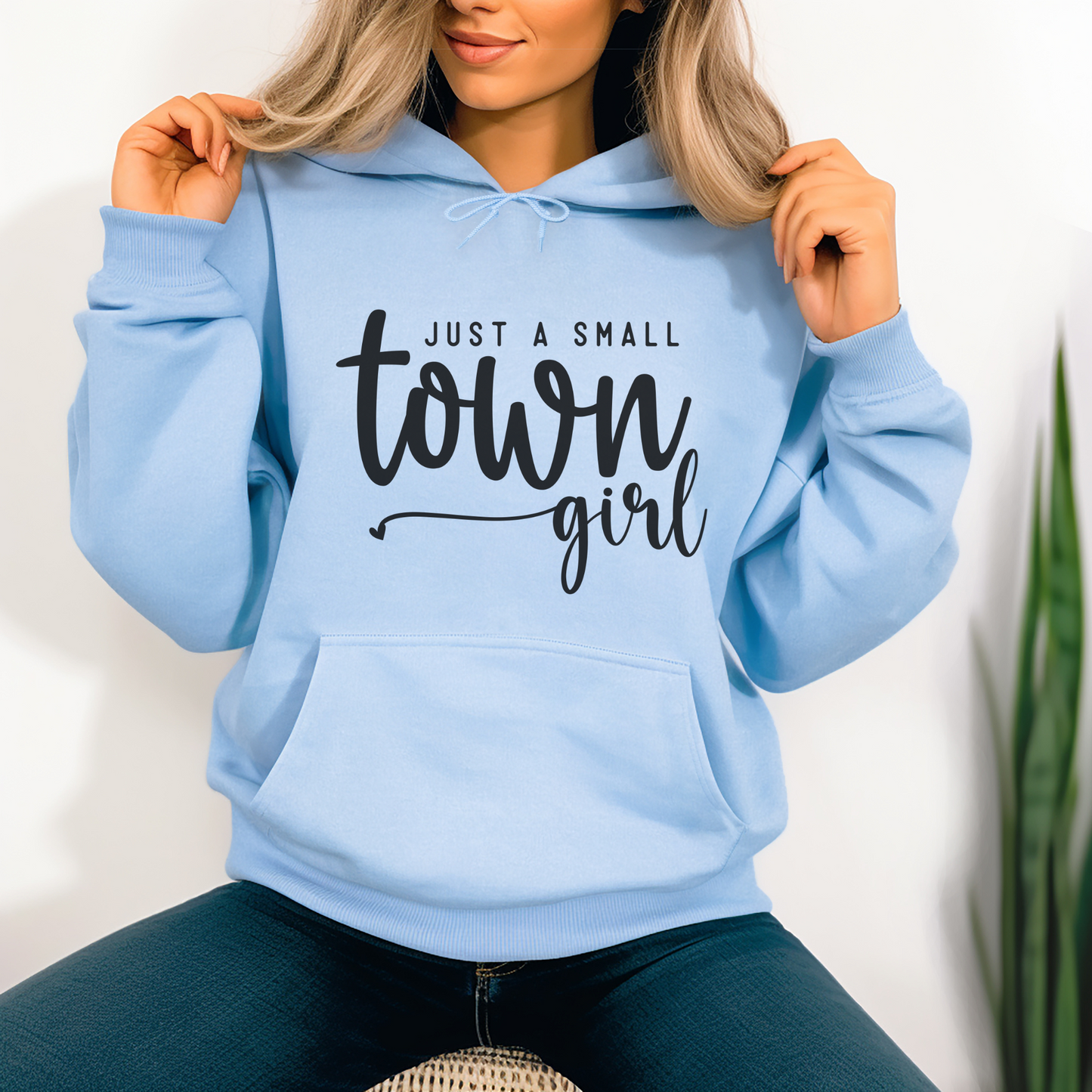 Just a small town girl! Heavy Blend™ Hooded Sweatshirt