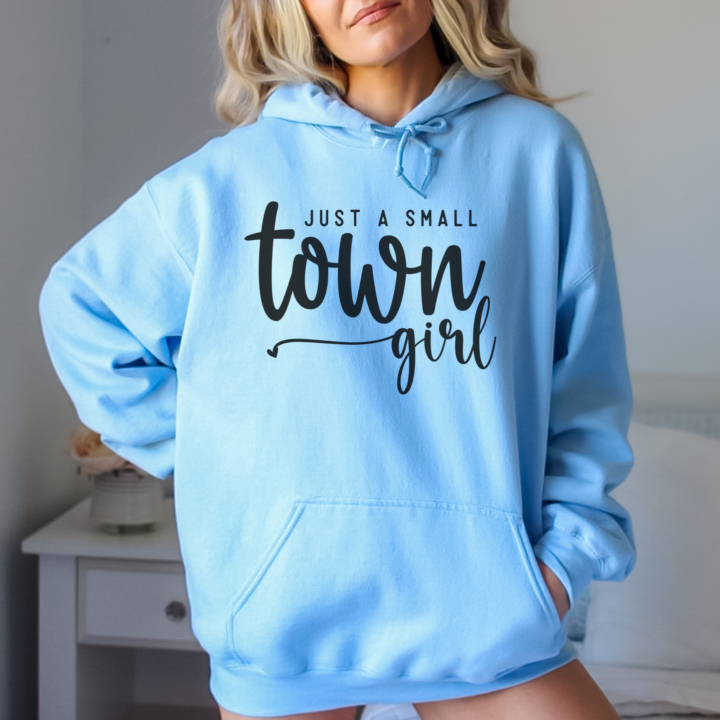 Just a small town girl! Heavy Blend™ Hooded Sweatshirt
