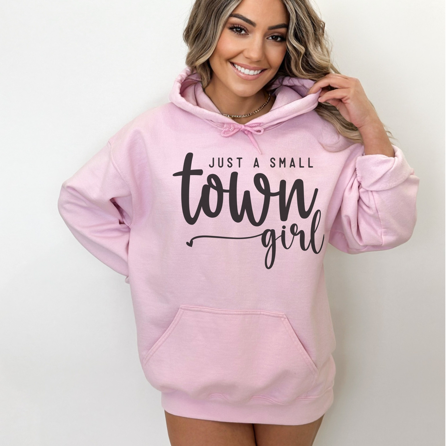 Just a small town girl! Heavy Blend™ Hooded Sweatshirt