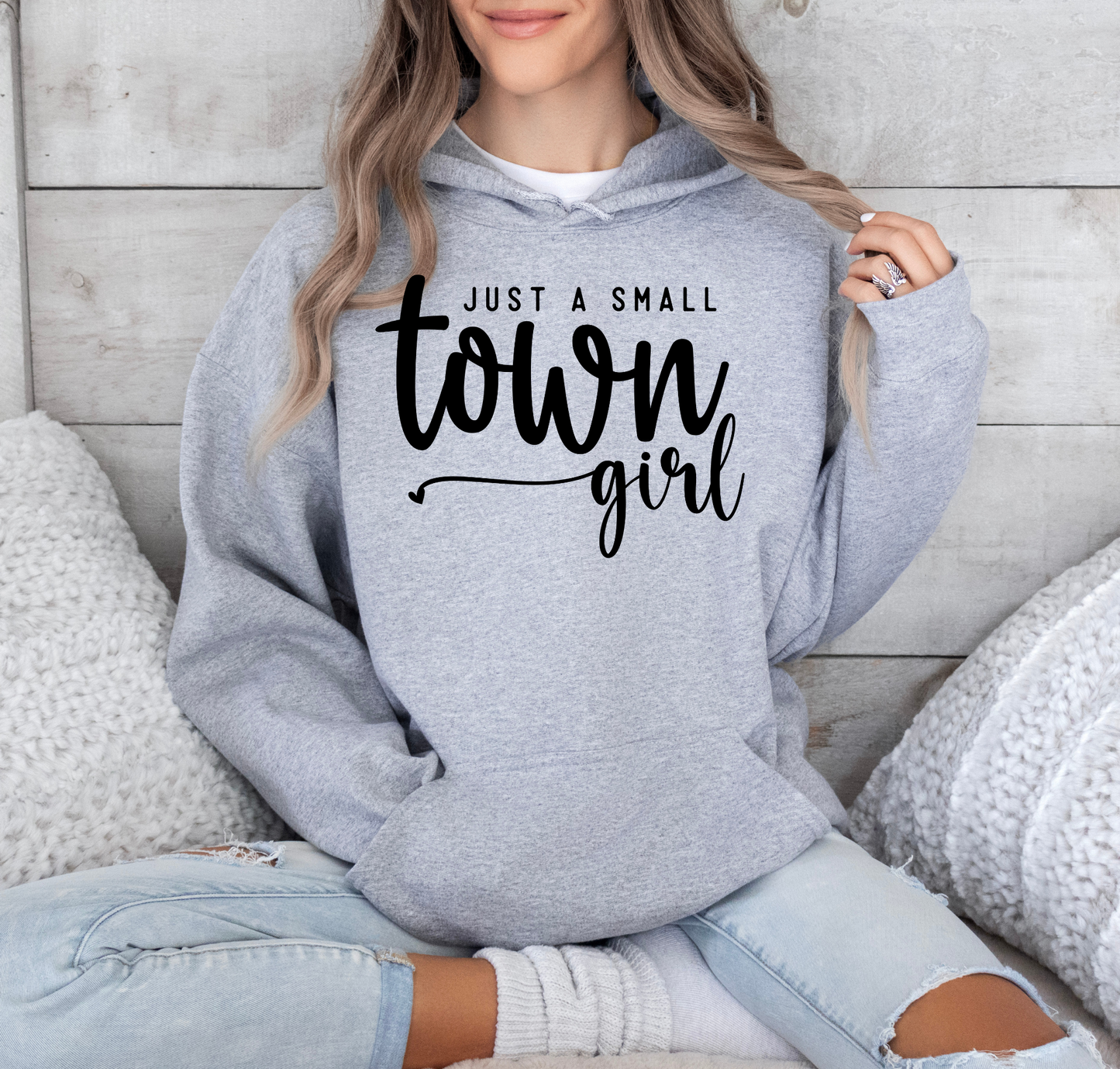 Just a small town girl! Heavy Blend™ Hooded Sweatshirt